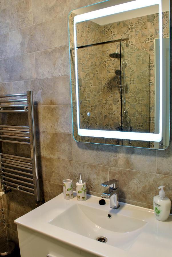 Hostel Pangeea シビウ エクステリア 写真