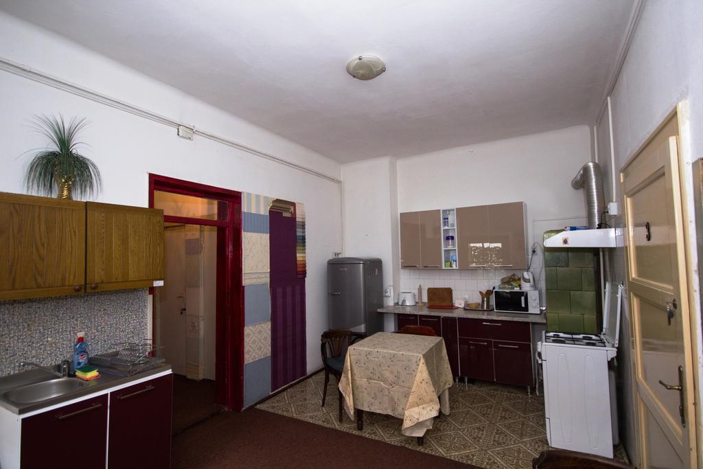 Hostel Pangeea シビウ エクステリア 写真